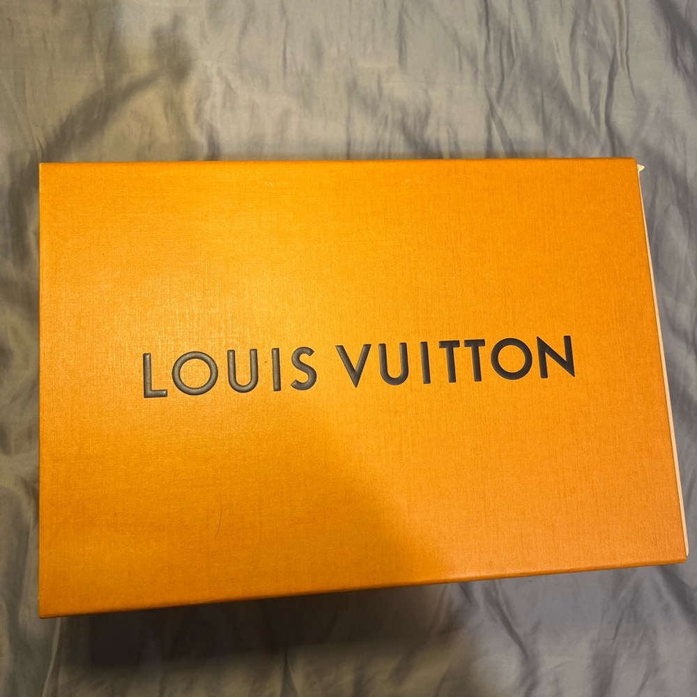 Louis Vuitton Vibrant Orange Box